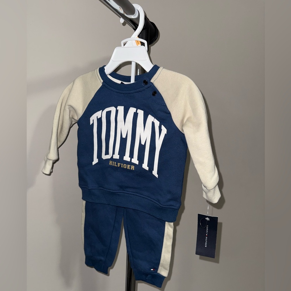 Tommy Hilfiger Kids Blue and Cream Set New With Tags